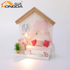 Bedroom doll house